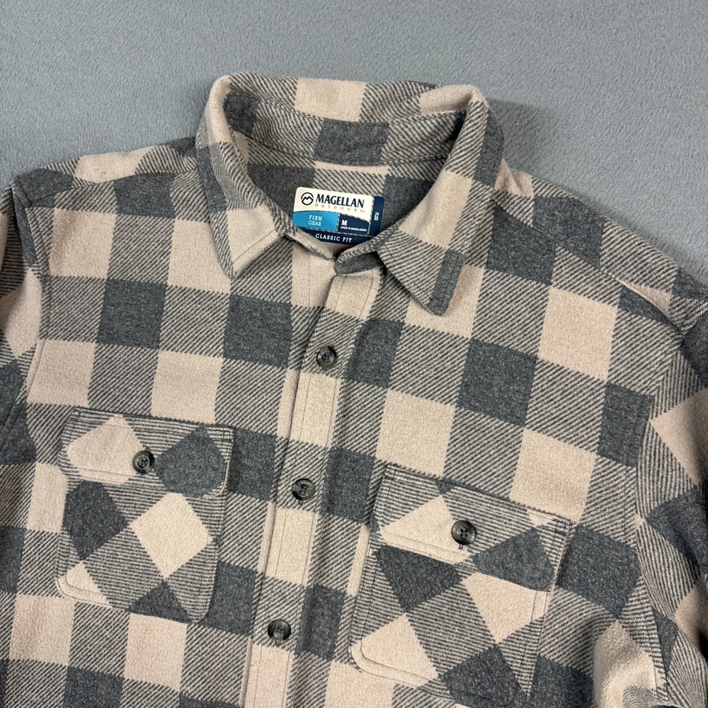 Magellan Outdoors Flannel Shirt Mens Medium Tan Gray Check Long Sleeve Fish Gear